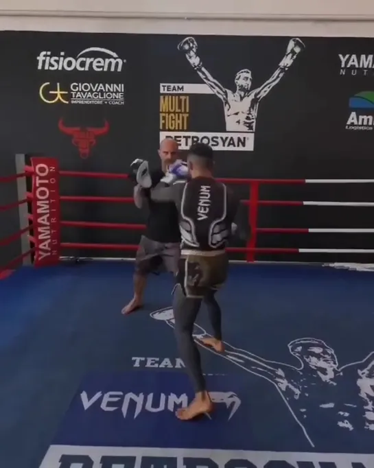 4mma venum