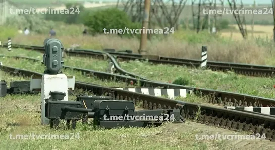 На поврежденном железнодорожном участке на выезде из Феодосии восстановлено движение электропоездов