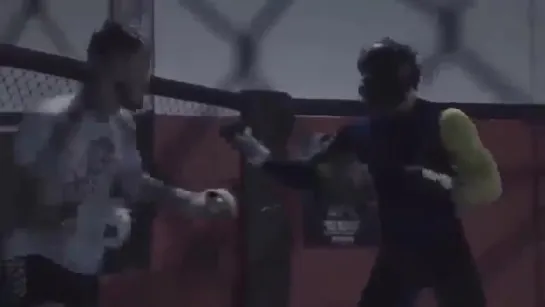 Conor Mcgregor _ Sparring for UFC184