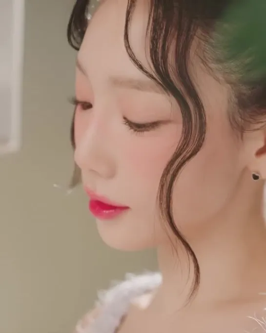 [CF] Taeyeon - Benefit