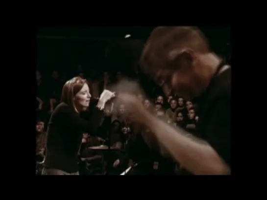 Portishead - Only You (Live @ Roseland NYC 1997)