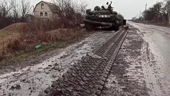 Минобороны показало видео брошенной техники ВСУ