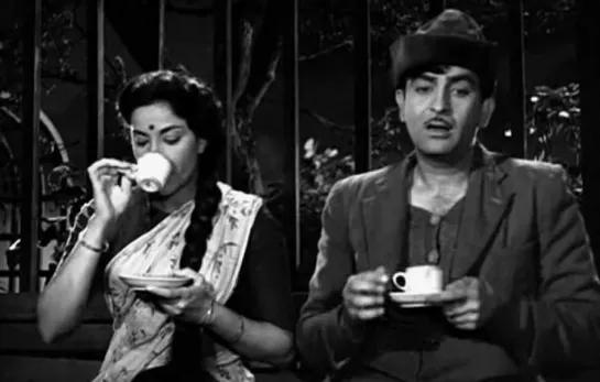 Сцена из фильма Господин 420 (1955) Радж Капур, Наргис | Raj Kapoor, Nargis | индийское кино | болливуд