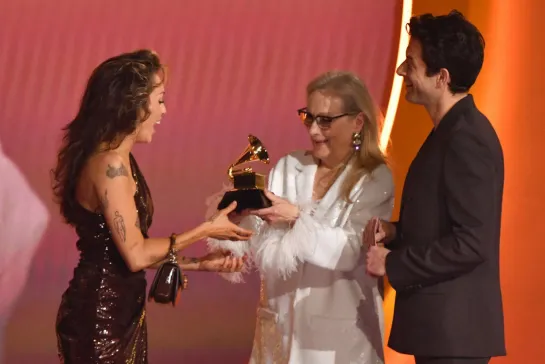 Miley Cyrus - Record Of The Year (The 66th Annual Grammy Awards 2024)