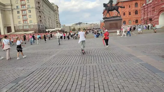 НОД на Манежной за Путина! Серия одиночных пикетов вокруг Красной площади 01.07.2023г.