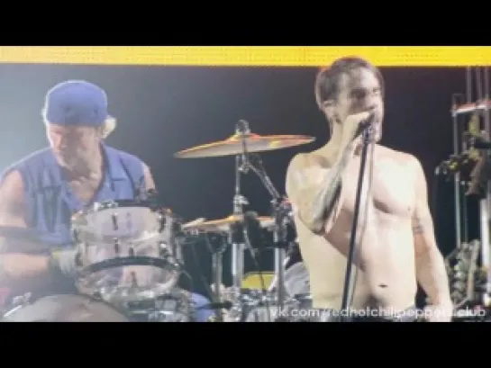 Red Hot Chili Peppers - SUMMERSONIC 2011