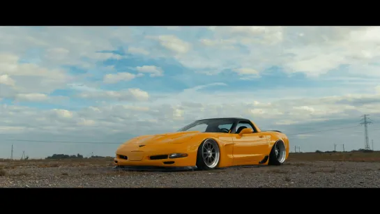 Lowered Corvette C5 | Wide & Low