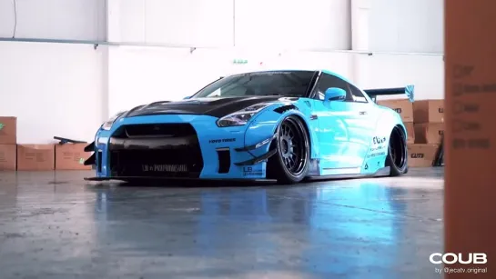 Blue Dragon  Nissan GTR  Oh darling