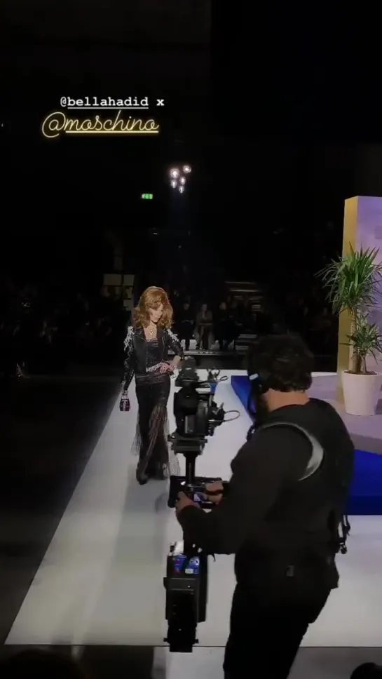 Показ «Moschino» Осень/Зима 2019 (21.02.19)