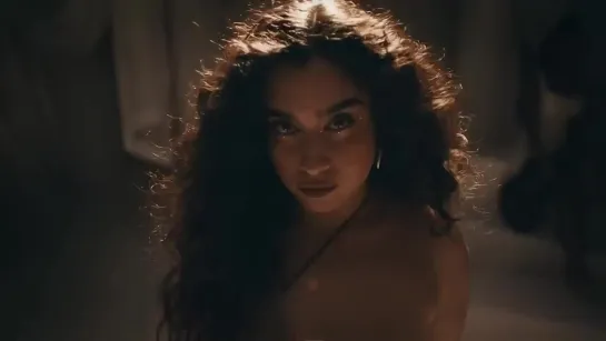 Lauren Jauregui - Trust Issues (720p HD)