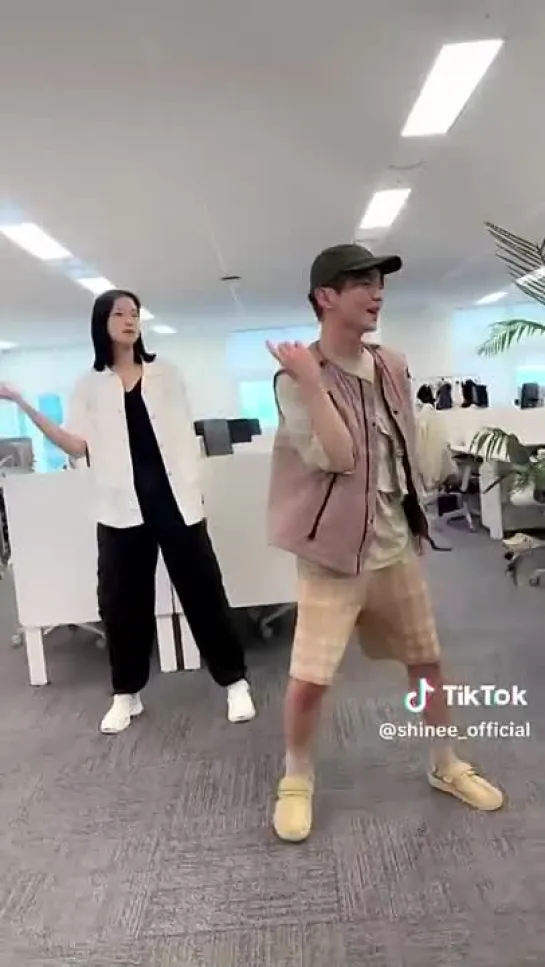 230906 {Tik Tok} SHINee