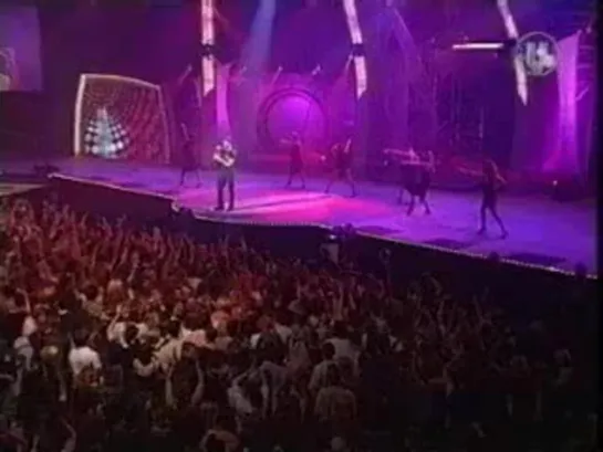 Enrique_Iglesias__Bailamos_Live_The_Dome_2000