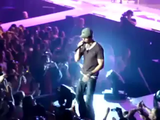 Enrique Iglesias in Slovakia-KOSICE-steel arena Bailamos