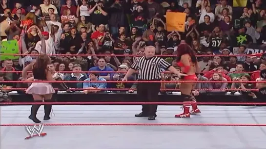 Victoria vs Mickie James Raw December 18_ 2006(720P_HD).ts