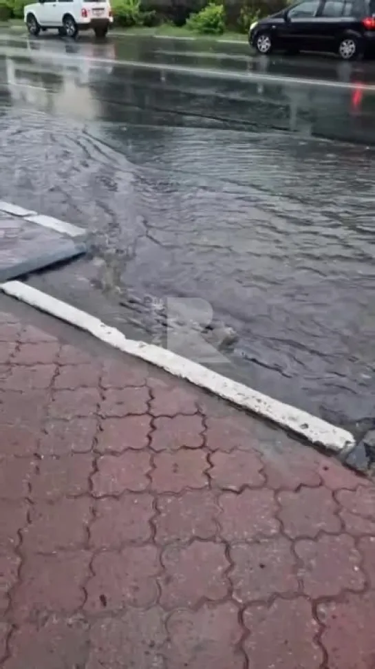 В Рязани мокро 💦

Видео от наших подписчиц и подписчиков.