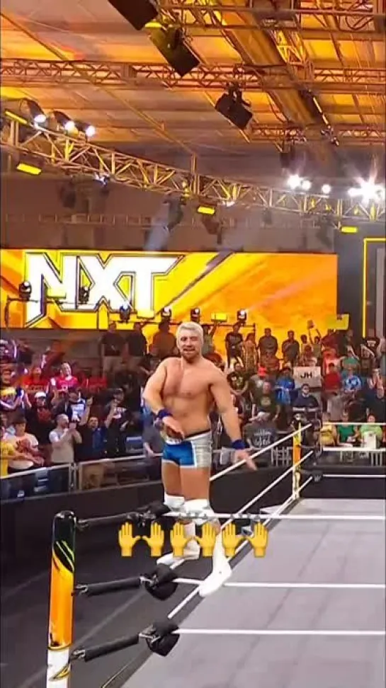 Первая победа Джо Хендри в NXT!