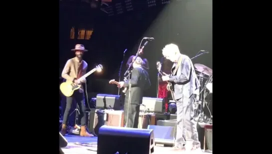 Eric Clapton, Jimmie Vaughan and Gary Clark (MSG, 8.9.17)