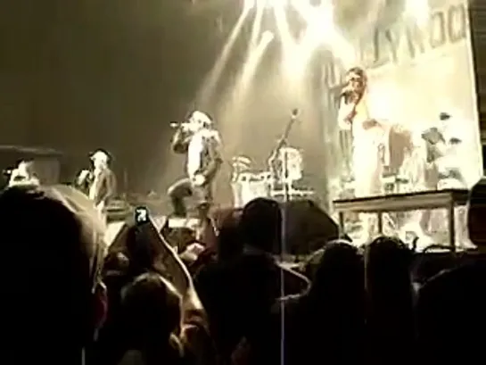 Hollywood Undead-Dead In Ditches Live at the Electric factory