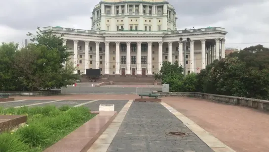 Москва, сквер на Суворовской Площади.