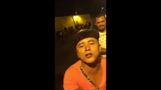 Rapping in the streets of Cartagena- Yorday Martinez