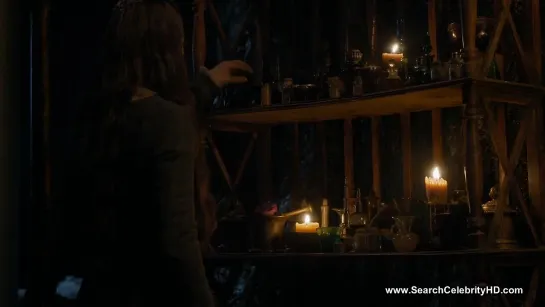 Carice Van Houten - Game Of Thrones S04E07 (2014)