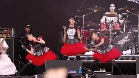 BABYMETAL - Gimme chocolate!! Live in Sonisphere Festival UK