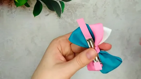 Simple and beautiful Hair Bow 🎀 How to make Hair Bows with Ribbon