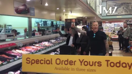 Metallica Rocks Out In Hollywood Grocery Store