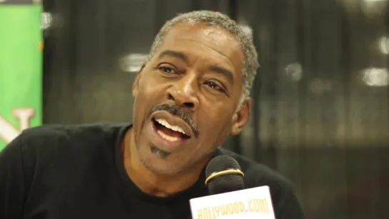 Ernie Hudson Interview on "Wizard World Comic Con" 2015