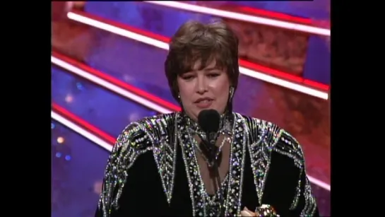 Kathy Bates Wins Best Actress Motion Picture Drama - Golden Globes (1991)