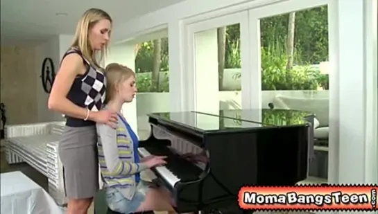 Damn, I wish my piano teacher was this bad to