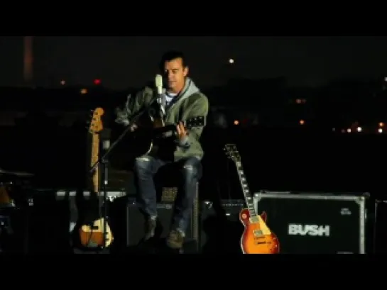 Gavin Rossdale - Glycerine (live on a roof)