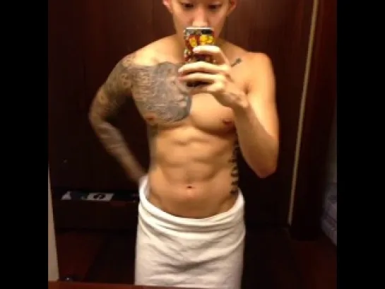 [vine] hahahahahahaha im on vine bitch #getnaked