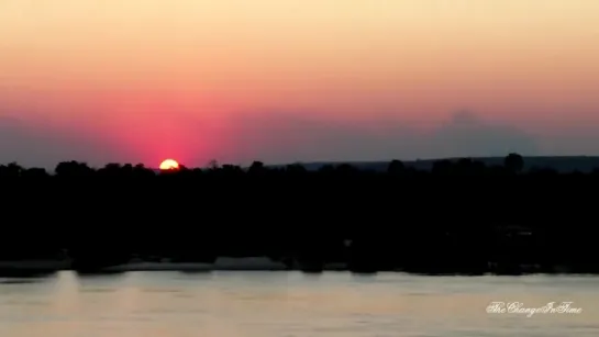 Закат в Экваториальной Африке по версии BBC Time Lapse Sunset (HD 720p)