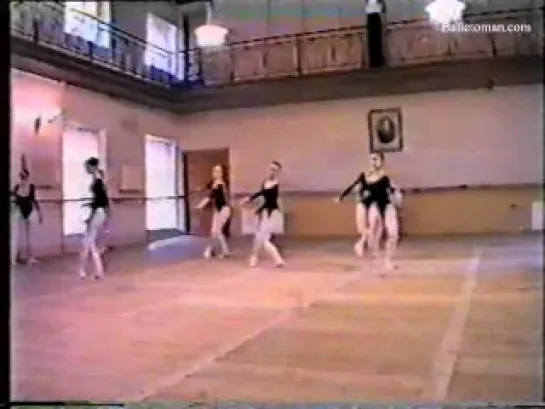 [Balletoman.com] The Lessons Of Classical Dance L Kovaleva II, III-Course (1994 -1995) / Уроки классического танца: Л.Ковалёва I