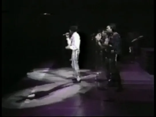 Michael Jackson and The Jacksons - Victory Tour live in Kansas July 6, 1984