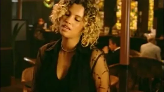 Neneh Cherry - Woman