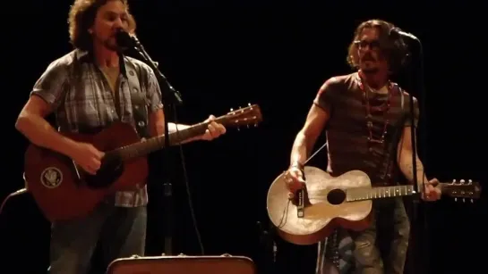 Eddie Vedder Sings Society with Johnny Depp