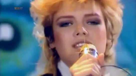 Kim Wilde - Love Blonde (Live)