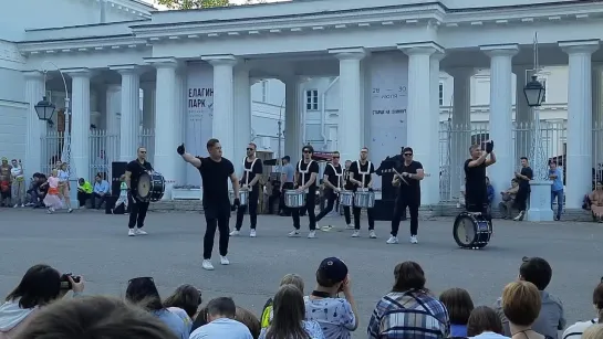 Drum Time. Барабанное шоу. Фестиваль уличных театров на Елагином. 30.07.2023