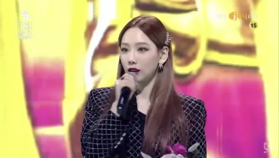 Taeyeon 태연 Wins Digital Daesang @ 29th Seoul Music Awards