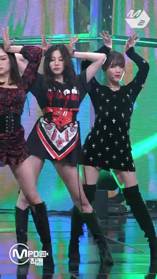 [MPD직캠] CLC 권은빈 직캠 4K 도깨비’ (CLC KWON EUNBIN FanCam)   @MCOUNTDOWN_2020.1.9