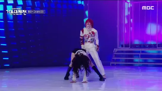 HyunA — DAWN_-_Dance_performance