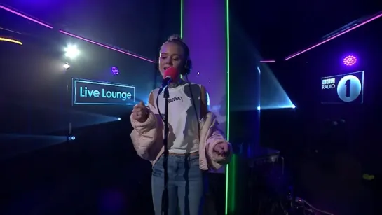 Zara Larsson - Too Good (Drake ft Rihanna cover) in the Live Lounge