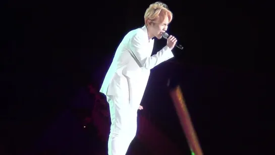 20150328 MB in Hanoi - SHINee Key Yeu lai tu dau Love from the beginning