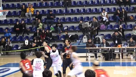 150129 Minho leaving after Hanstar Celebrity Basketball Match