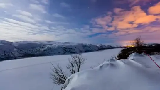 Северные сияния.это молитвы чистых людей...!!!