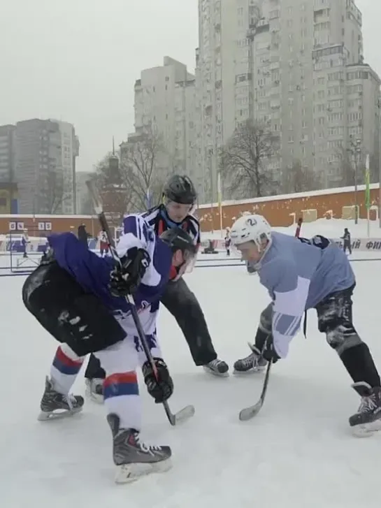 Red Bull Шлем и Краги 2022