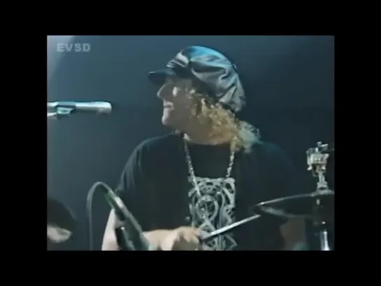 Guns N Roses 1993 - knockin