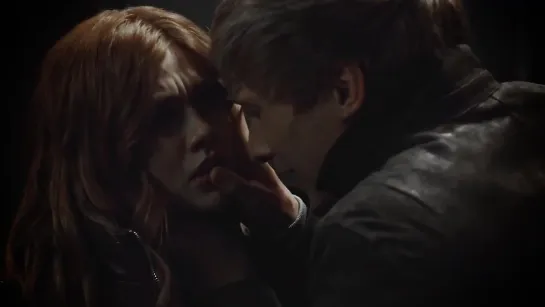 Sebastian and Clary ○ Broken Crown ○ xPazzastrega18